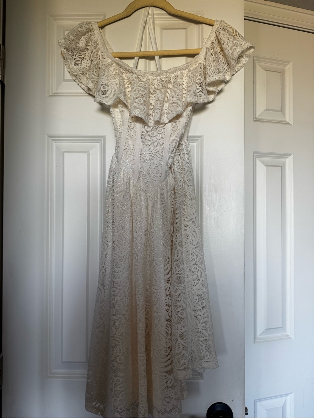 torrid Cream Off-Shoulder Lace Midi Dress